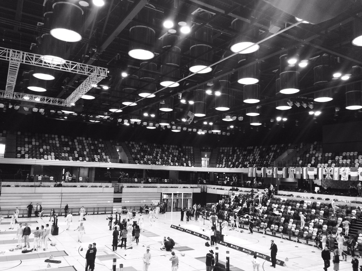 ExploreFencing's tweet photo. Let the games begin! Good luck to our senior sabre squad at Camden FIE Men's Sabre Satellite today! #explorefencing #britishfencing https://t.co/h9vH2CDUQv