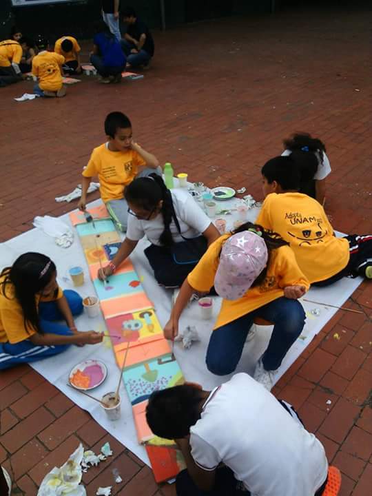 unamperaj's tweet photo. Un gran trabajo en equipo!!
#AdoptaUnAmigo #MegaOfrendas #BinomiosTrabajando #QueEmocion #DiaDeMuertos https://t.co/1ip9I8g9Ni