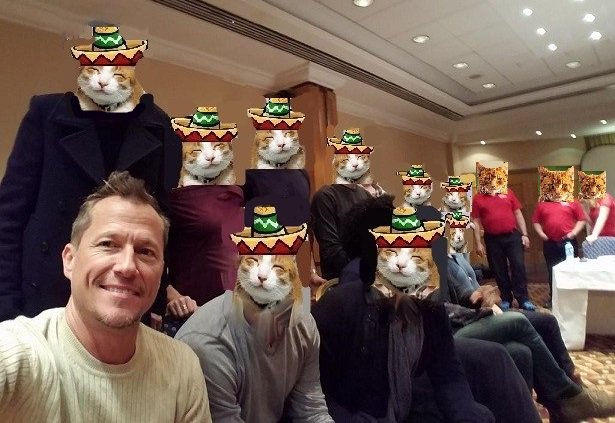 CatsoNemec's tweet photo. #catshots Thanks to the security of #Asylum17 that they banned @imcorinnemec after he did that selfie! #miau https://t.co/IfvCbVoxso