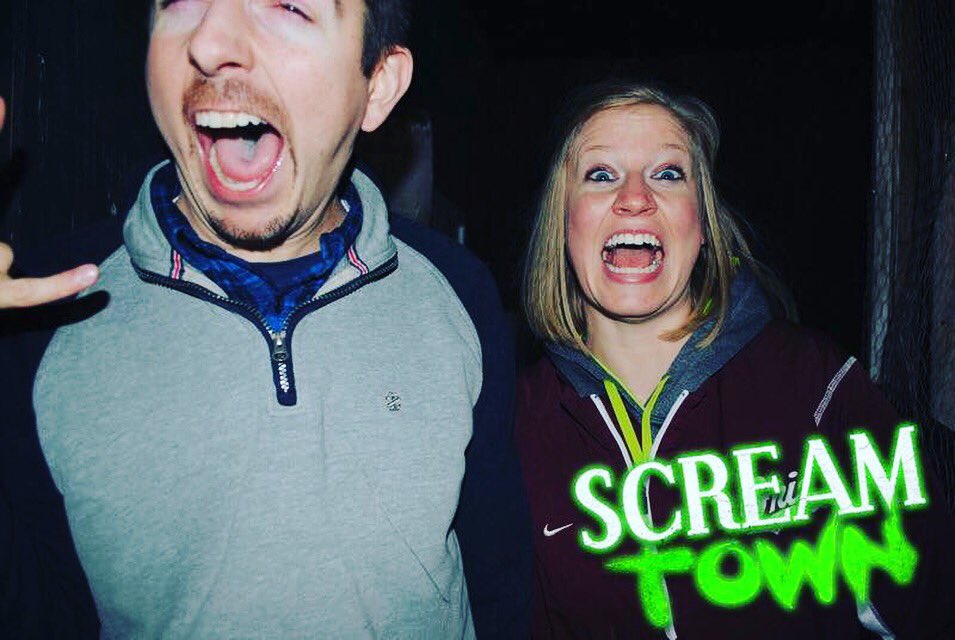 Come out for LIGHTS OUT tonight! Last night of the season. Must buy tickets online! #hauntedhouse #hauntedattraction #scaredatscreamtown