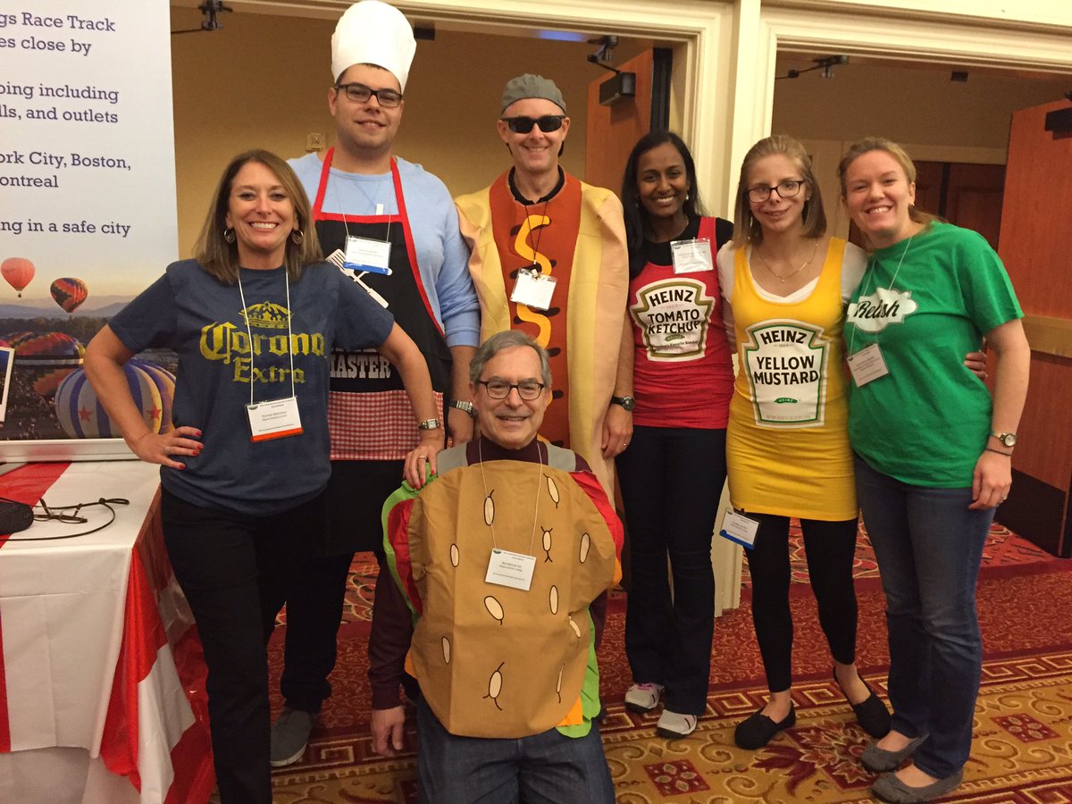 jnewlee's tweet photo. @AlbanyMed FMR wins the best #PGH themed costume at #FMEC_2016! Lucky to work with and learn from such fun people! https://t.co/n9UWGecdnw