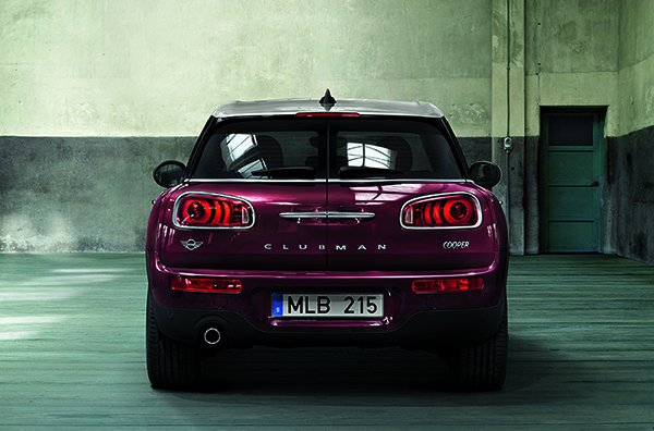 Forsdicks_Mini's tweet photo. Behind these doors lies a world of #opportunity. The sophisticated and spacious MINI #Clubman:  https://t.co/VJoplyGoD0