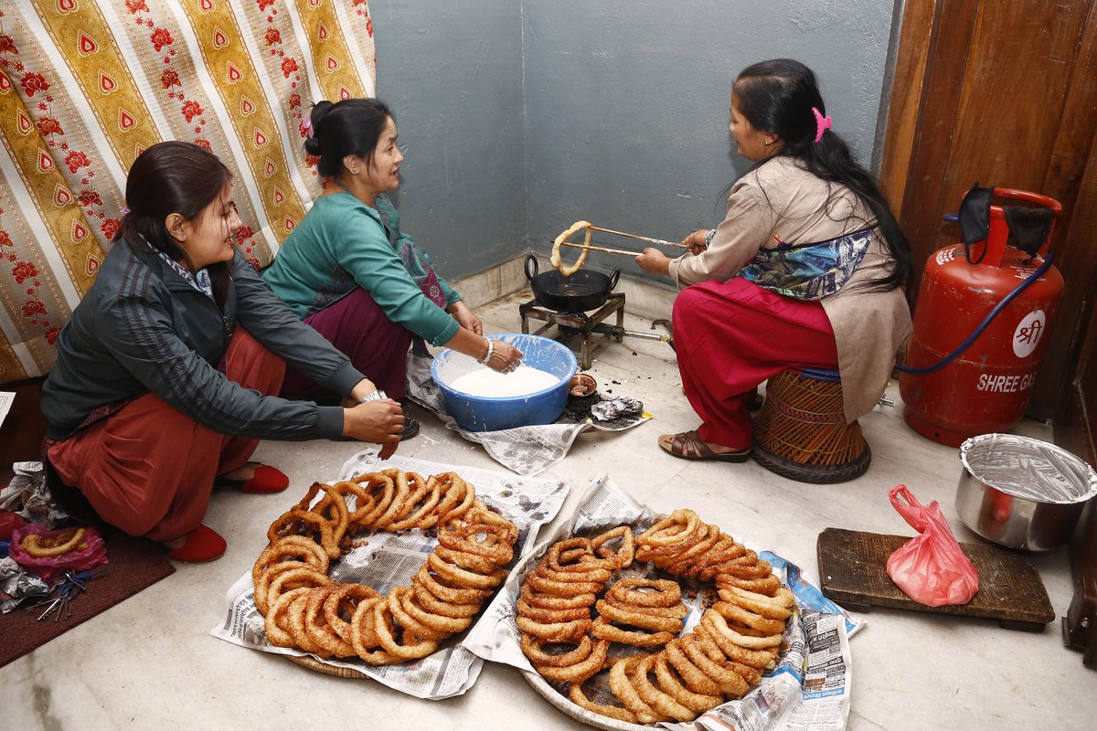 kathmandupost's tweet photo. Glimpses of Tihar celebrations 2016 (in photos)

https://t.co/IEERuK266l https://t.co/OxI95tzVci