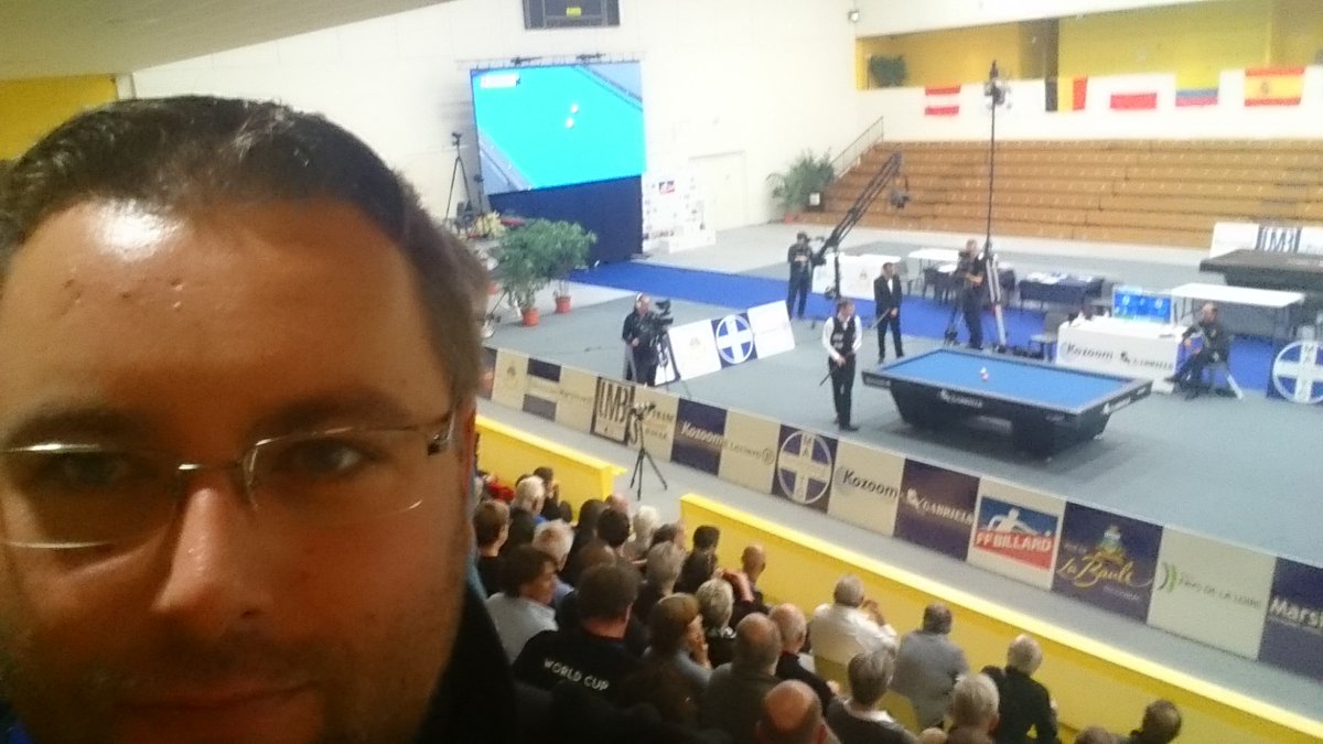 Dams_F's tweet photo. Installation réseau #OrangeEventSolution pour la Coupe du Monde de Billard à #LaBaule @MathieuM @AlainGuesdon1 https://t.co/ywIqhk3YGR