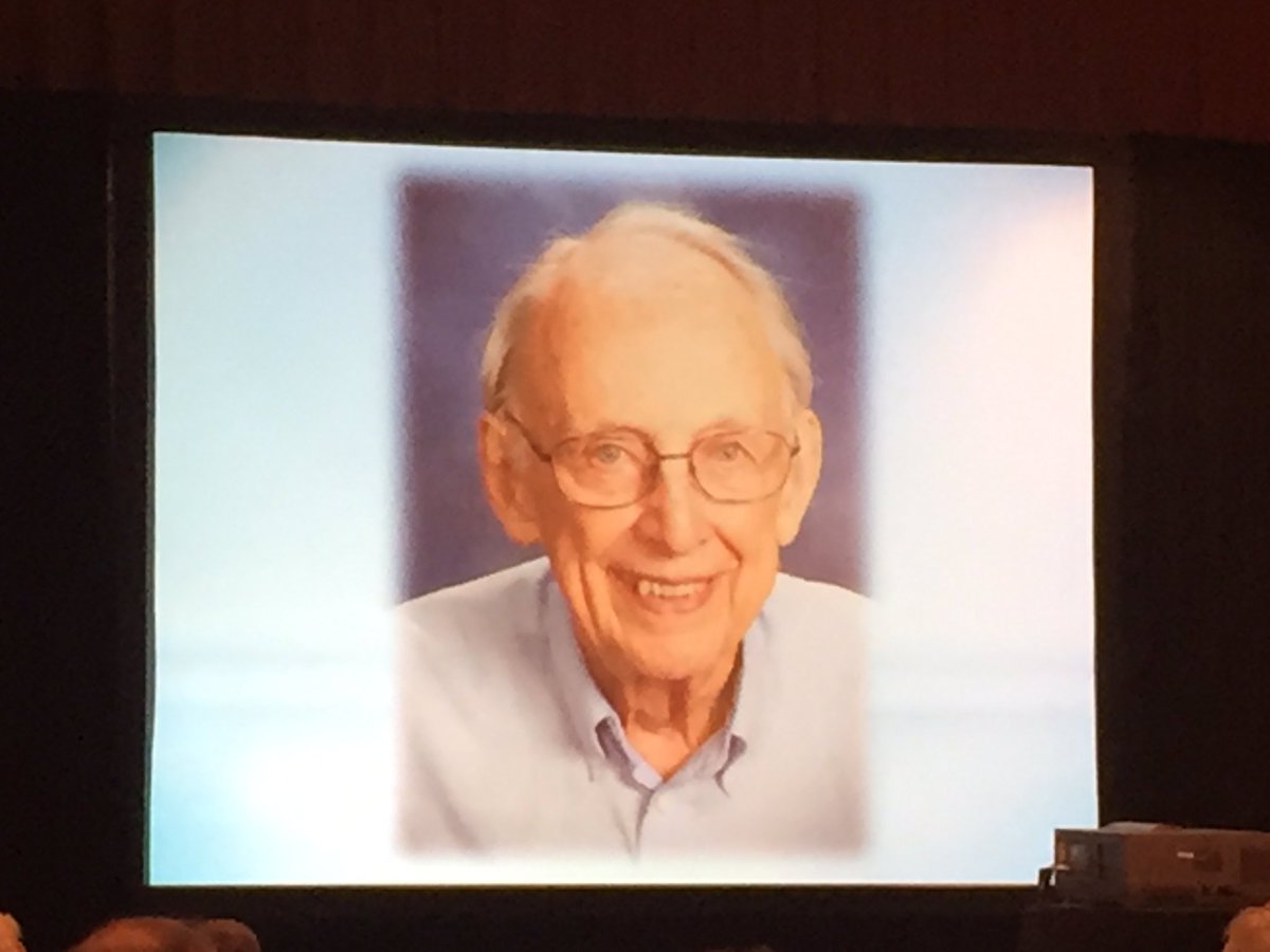 mduanemd's tweet photo. Dr. Dennis Gingrich shares an amazing story about his #FamilyDoctor Dr. Tom Leaman. "It's about the relationship" so inspiring!
#FMEC_2016 https://t.co/VeAAwW7dH2
