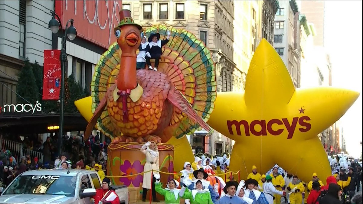 TravelBham's tweet photo. Considered to be most beloved &amp; largest parade, let's start planning a trip to the Macy's Thanksgiving Day Parade!  Call for details! https://t.co/78WRgSwijF
