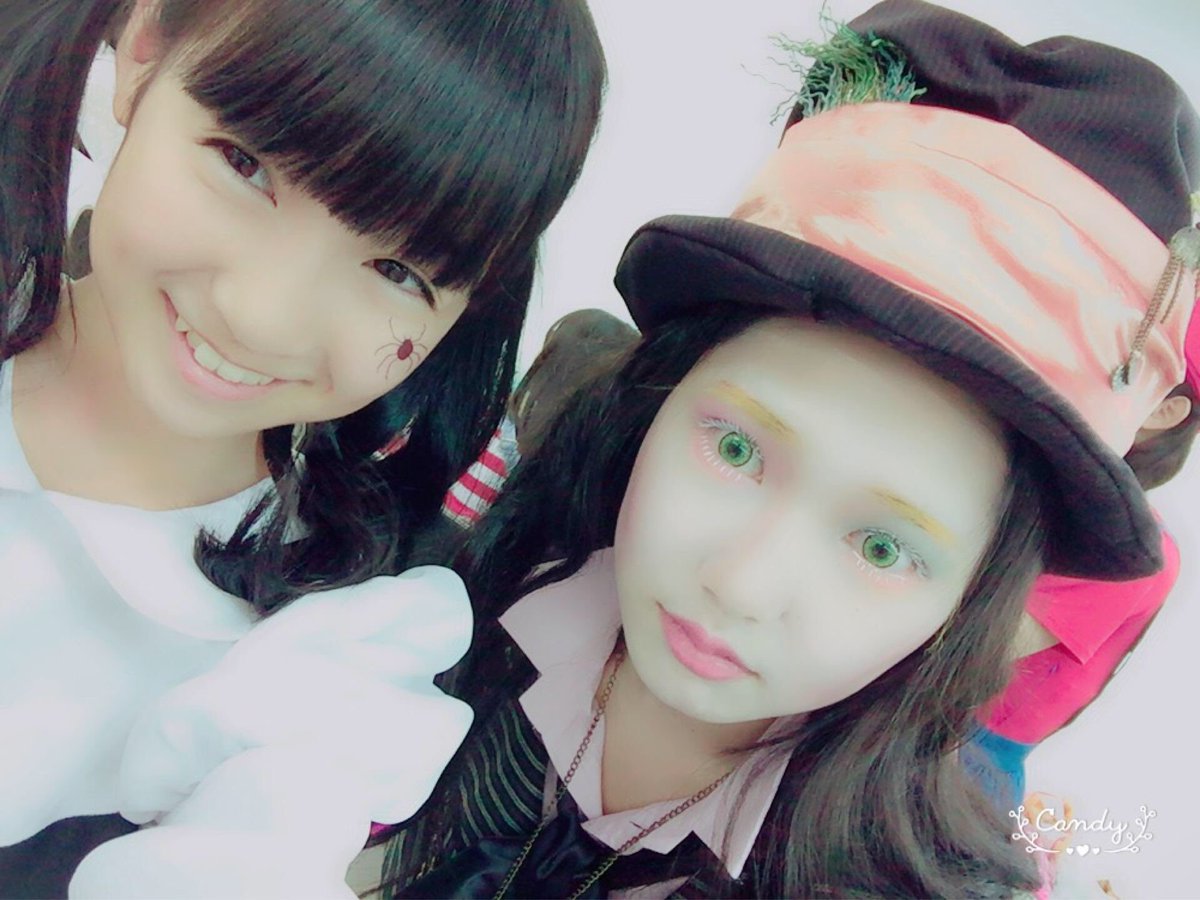 井上由莉耶ちゃん 情報発信 応援 まりあ755に由莉耶ちゃん まりあちゃんと由莉耶ちゃんの2ショット 仮装のクオリティにびっくり 今村麻莉愛 ゆりやさんすごかったぁー 今村麻莉愛755 T Co Clkyvsy9wq Hkt48 井上由莉耶