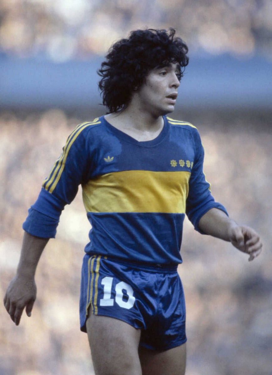 Tato_Aguilera's tweet photo. #FelizCumpleDiego. Pintada te quedaba la de @BocaJrsOficial Maestro! https://t.co/FacBSzBgJv