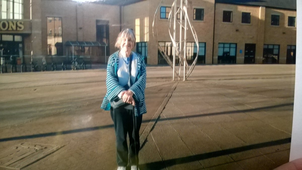 We're concerned for the welfare of Margaret Binks, 70. Last seen in Ekin Road, Cambridge at 12pm Friday. Pls share ow.ly/eUMw305FAKm