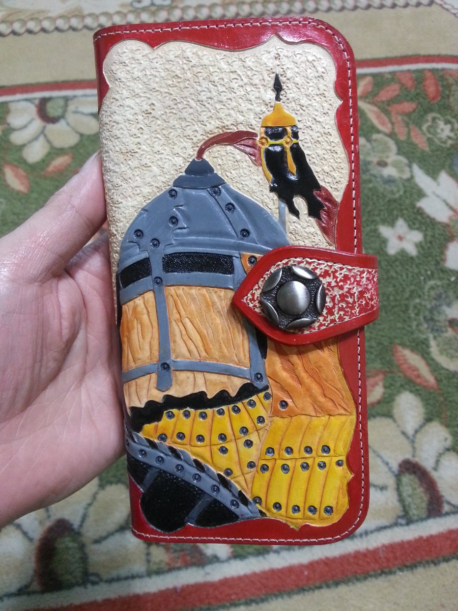 Та нар ярьсаар
Би хиисээр л бгаа шүү (бэлэн)