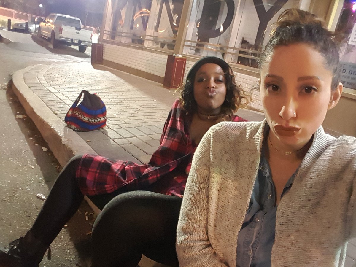 terecno's tweet photo. being around friends was the spa day my heart knew it needed but couldn't afford. thank you, poets. xo #CFSW2016 https://t.co/dBAVnOPEW7
