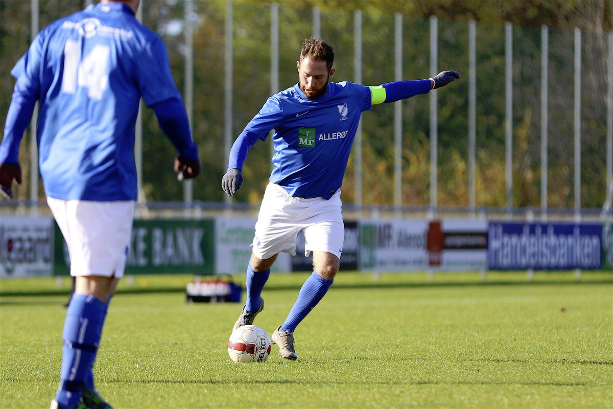 alleroedfk's tweet photo. #billeder fra #sjællandsseriekampen mod #GlostrupIF32 https://t.co/XO3jwPJaTP #breddebold #senior1 #glostrup https://t.co/JxLcriCetl