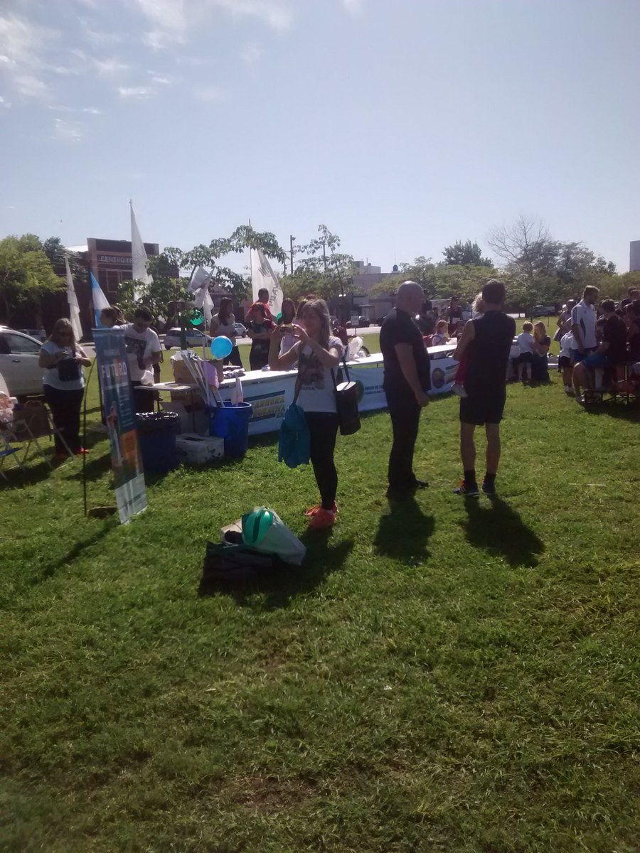celsnegra2016's tweet photo. Participando de la 1er Carrera Integrativa en el Parque Federal y colaborando con la organizacion del circuito https://t.co/f9Ol8rmR4z