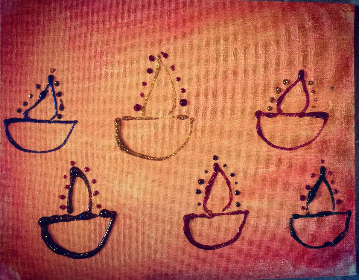 ShubhaShetty's tweet photo. Keep smiling. Happy Diwali!!! https://t.co/rjIR6X96Zs