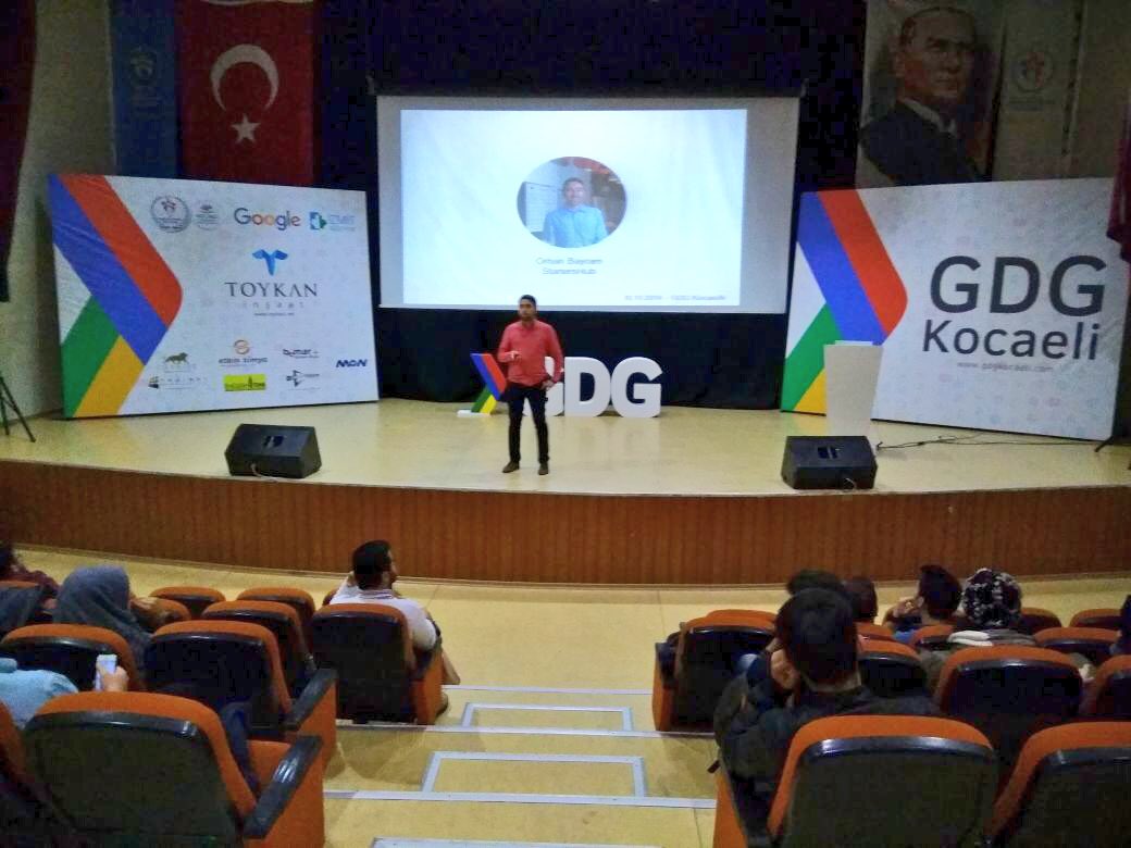 StartersHub's tweet image. Ekibimizden @orhanbayram ile Kocaeli DevFest16'dayız! 💪
#dfkocaeli #DevFest16 #devfest2016 @orhanbayram @gdgkocaeli_