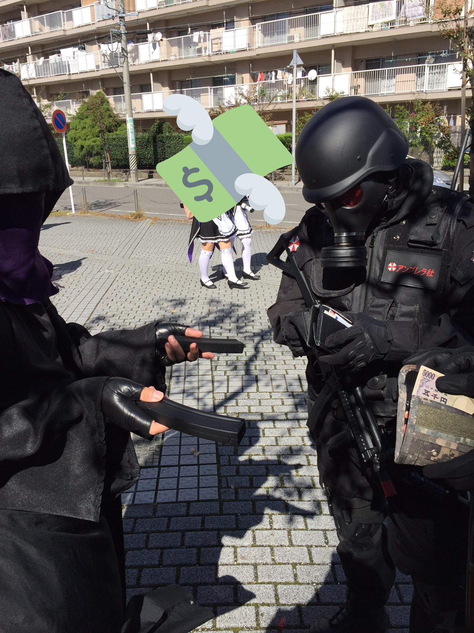 はらた A Twitter 俺 弾薬切れたな あ 武器商人いるじゃん ラッキー 武器商人 弾薬とマガジン2本で五千円だ 俺 お セールかな 安いぜ あ あと領収書ください アンブレラ社でお願いします 武器商人 お おぉ 刈谷アニメcollection バイオ はらた A Twitter 俺 弾薬切れたな あ 武器商人いるじゃん ラッキー 武器商人 弾薬とマガジン2本で五千円だ 俺 お セールかな 安いぜ あ あと領収書ください アンブレラ社でお願いします 武器商人 お おぉ 刈谷アニメcollection バイオ