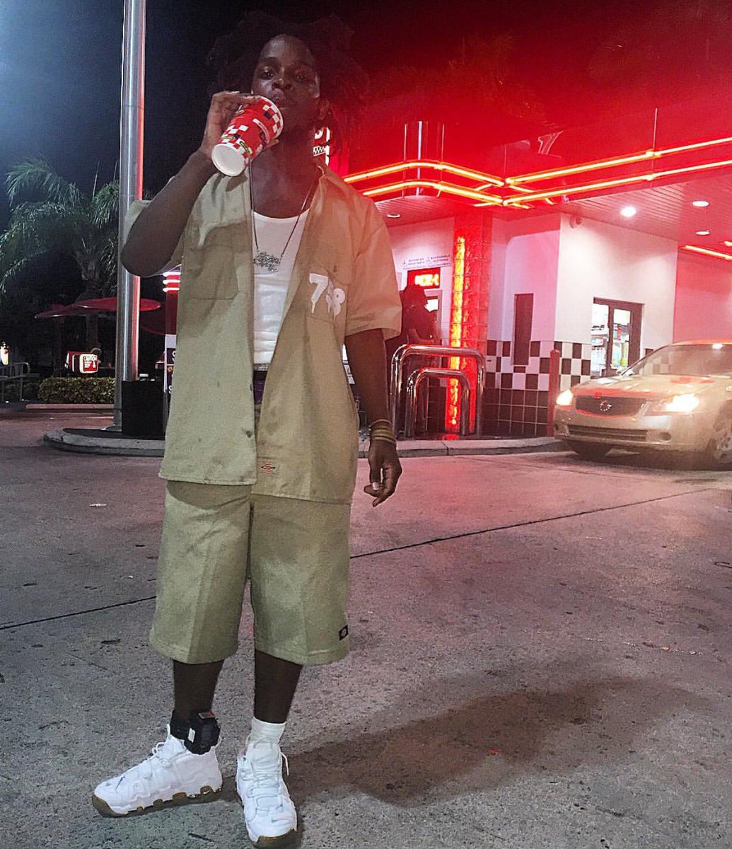 YBMMG's tweet photo. Np: "Checkers" (Walk Up) @SouljaLivinTru x @YoungBreedCCC 🔥🔥🔥🔥🔥🔥🔥 https://t.co/qNGFrSrjuk