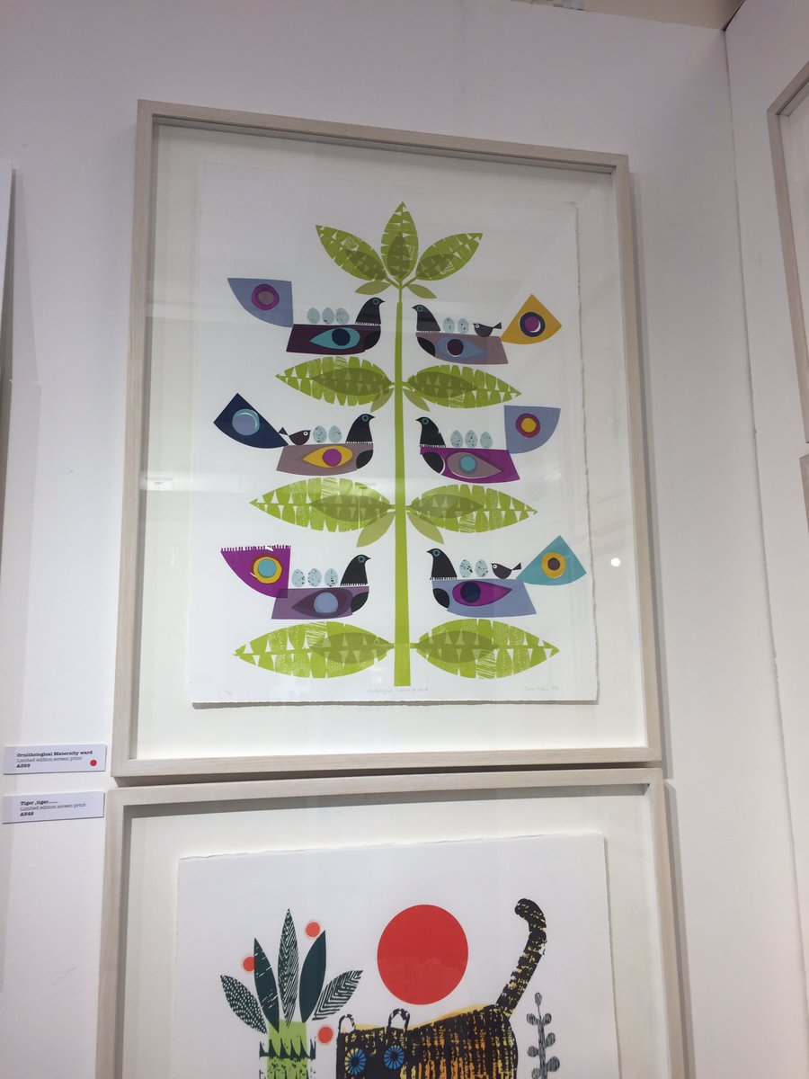 MissJonesxx's tweet photo. Wow, so many gems @madebyhandwales today @CityHallCardiff. Met some lovely folk and am inspired to keep pushing with my pet project! #MBH16 https://t.co/LaEmUd3TGq