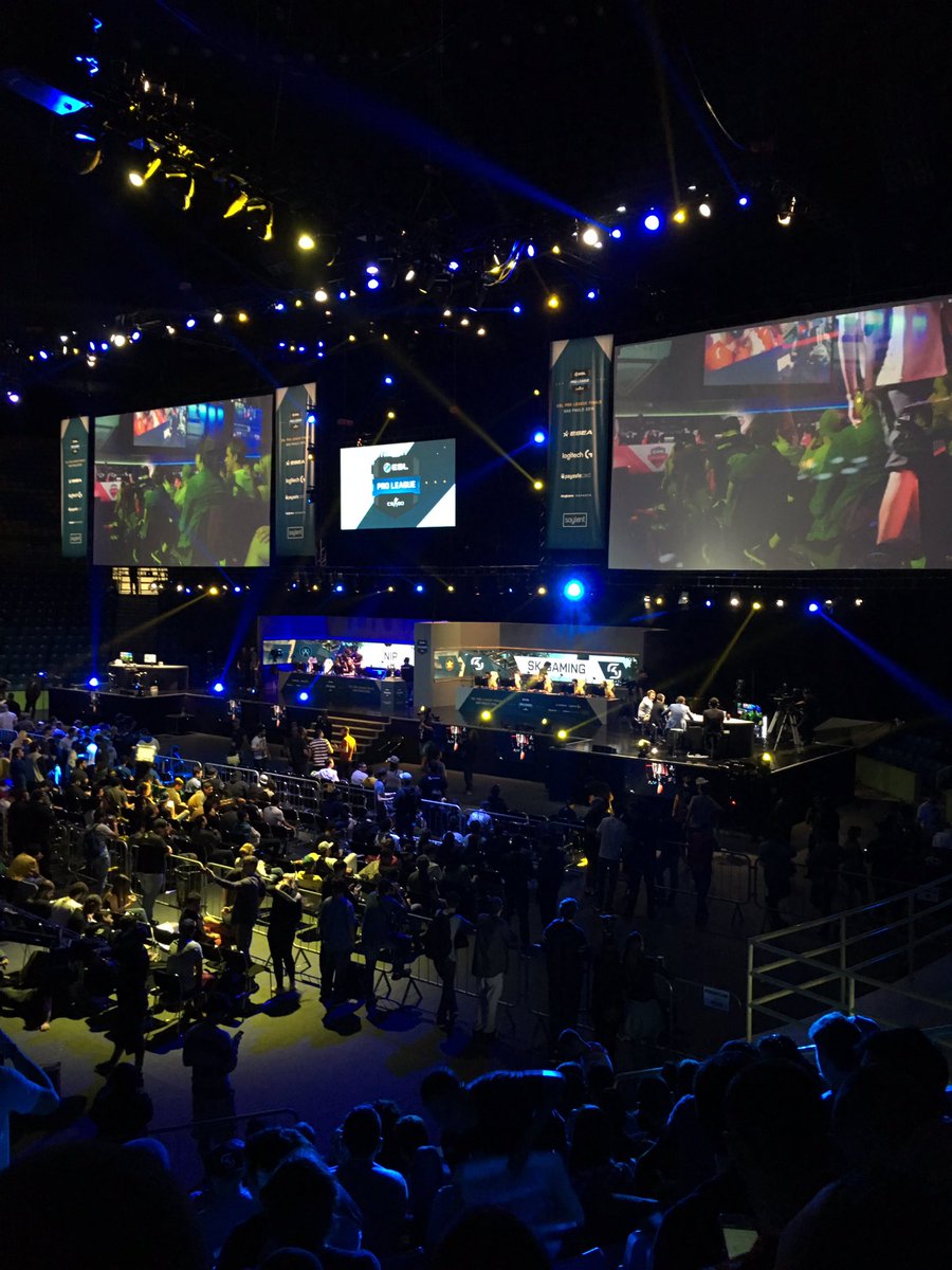riicardohm's tweet photo. GO @SKGaming #kingsao #ESLProLeague #eslkinguin https://t.co/114E0YpFdT