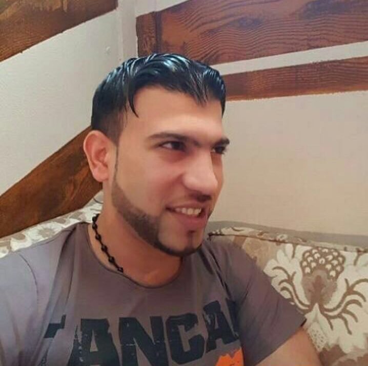 إعتقال المواطن جاسم الشملان من منطقة #أبو_قوة بعد إقتحام منزلهم فجر اليوم الاحد 
#Bahrain #byshr