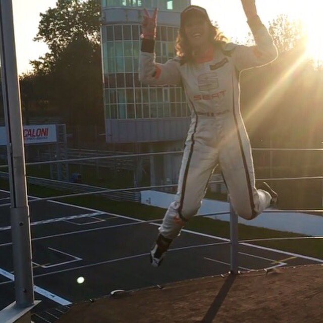 Great Carlotta Fedeli sul podio a #monza #seatLeonCup #womandrive <a href="/SEATItalia/">SEAT Italia</a> <a href="/seatsport/">SEAT Sport</a> <a href="/Carlotta_Fedeli/">CarlottaFedeli_PRESS</a> #shemotori