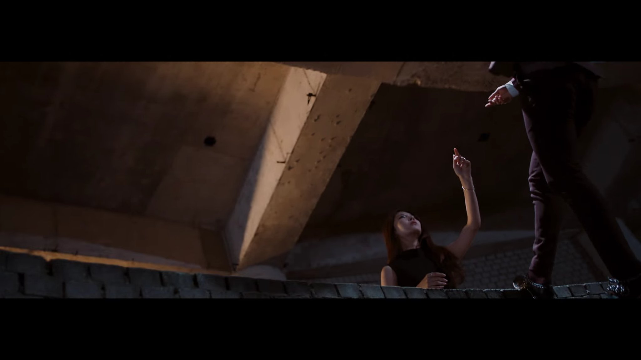 CwBqIrPVYAALqxB.jpg:large