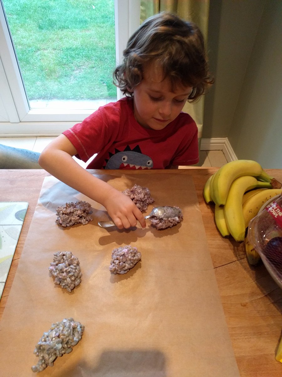 LewisNemo's tweet photo. @1M_MPS  Max Lewis having a spooktacular time making his Monster Treats https://t.co/smdwbMyvDN