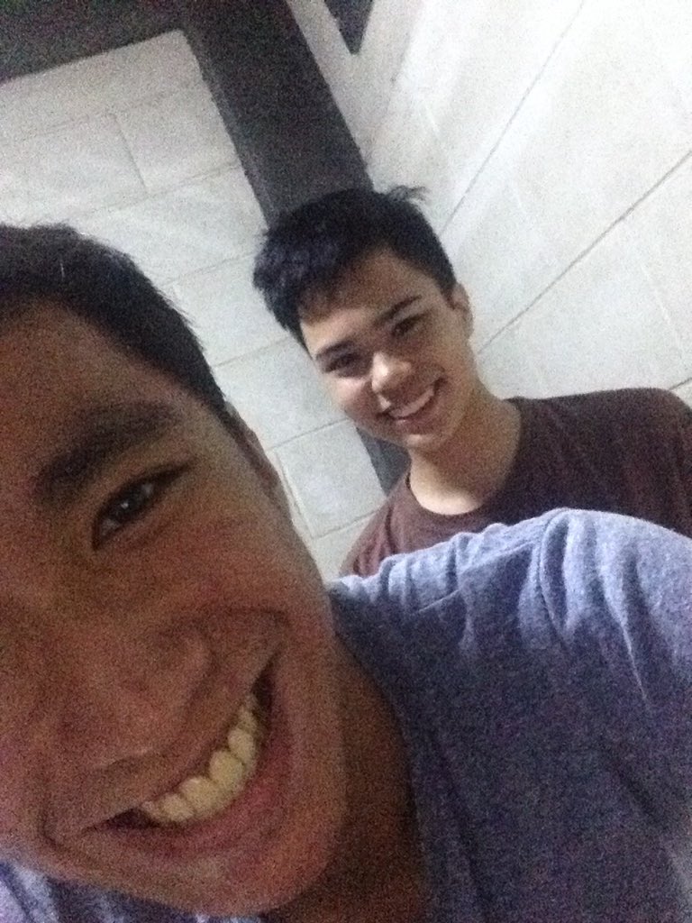 ArvinPulido's tweet photo. Random Sleepover. #DiscipleshipNeverStops https://t.co/wPpvjn8HLp