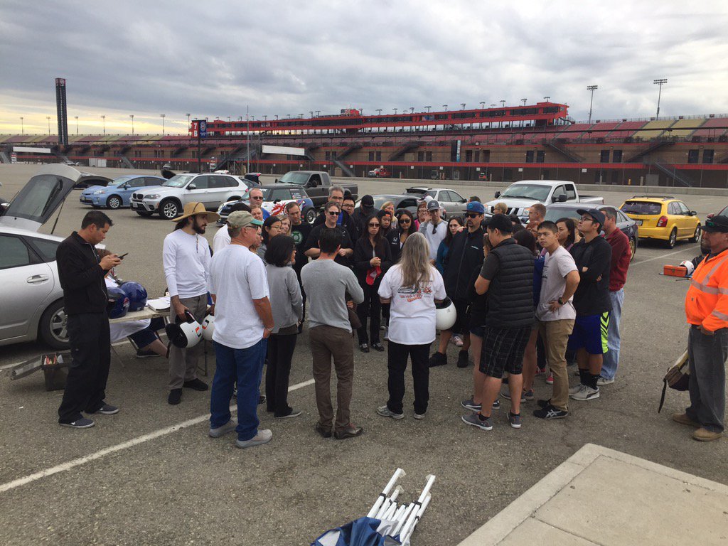 JayCom Services tweet media