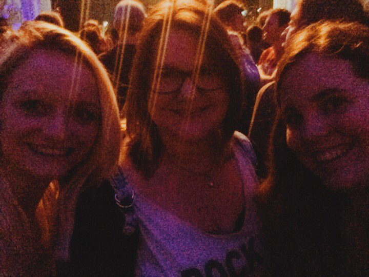 integreality's tweet photo. Girls night out for @SunsetSons tonight in #Bournemouth #rarelysaydie https://t.co/KOUPjRDq5V
