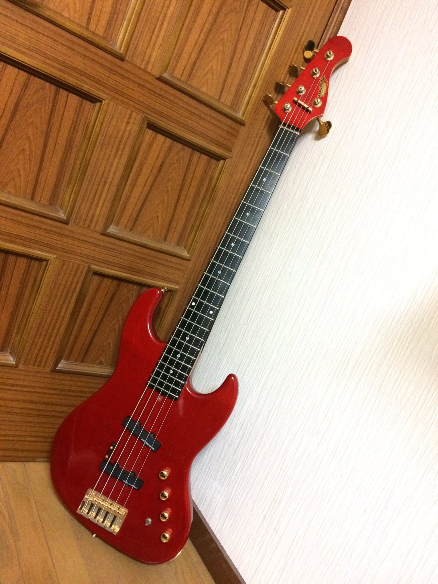 Yuto 時に ちょぱやま Ar Twitter ベース売ります 機材売ります ムーンjj5須藤満モデル売ります にあたり まずムーン Pgm へ送りリペア並び細部のチェックをして貰いました ヘッドからブリッジまでの 鳴り に関わる部分は新品同様の状態です フレットも傷 Yuto 時に ちょぱやま Ar Twitter ベース売ります 機材売ります ムーンjj5須藤満モデル売ります にあたり まずムーン Pgm へ送りリペア並び細部のチェックをして貰いました ヘッドからブリッジまでの 鳴り に関わる部分は新品同様の状態です フレットも傷