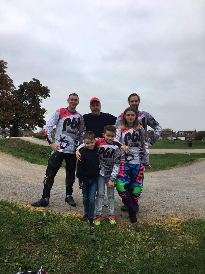 D4r123nbmx's tweet image. @The61Project @IdealManLtd @GnuFilmsltd the team had a great training session today