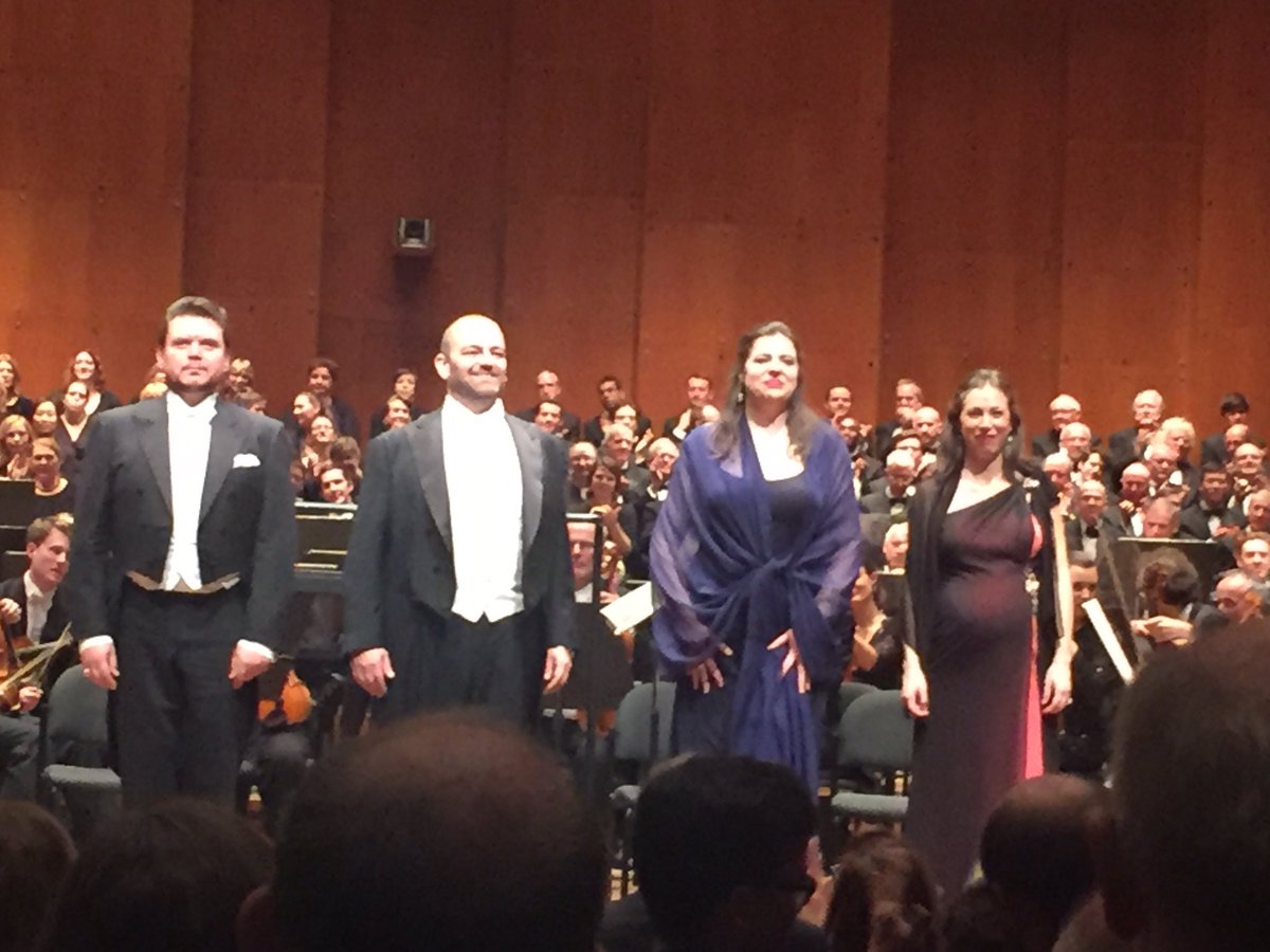 Add superb singing by soloists <a href="/1erikagrimaldi/">Erika Grimaldi</a> @DanyBarcy <a href="/GiorgioBerrugi/">Giorgio Berrugi</a> and #VitalijKowaljow and you have a memorable afternoon.