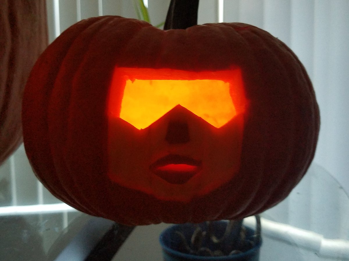 Pumpkin Carved for my daughter Garnet fan! Lol!  #StevenUniverse @EstelleDarlings