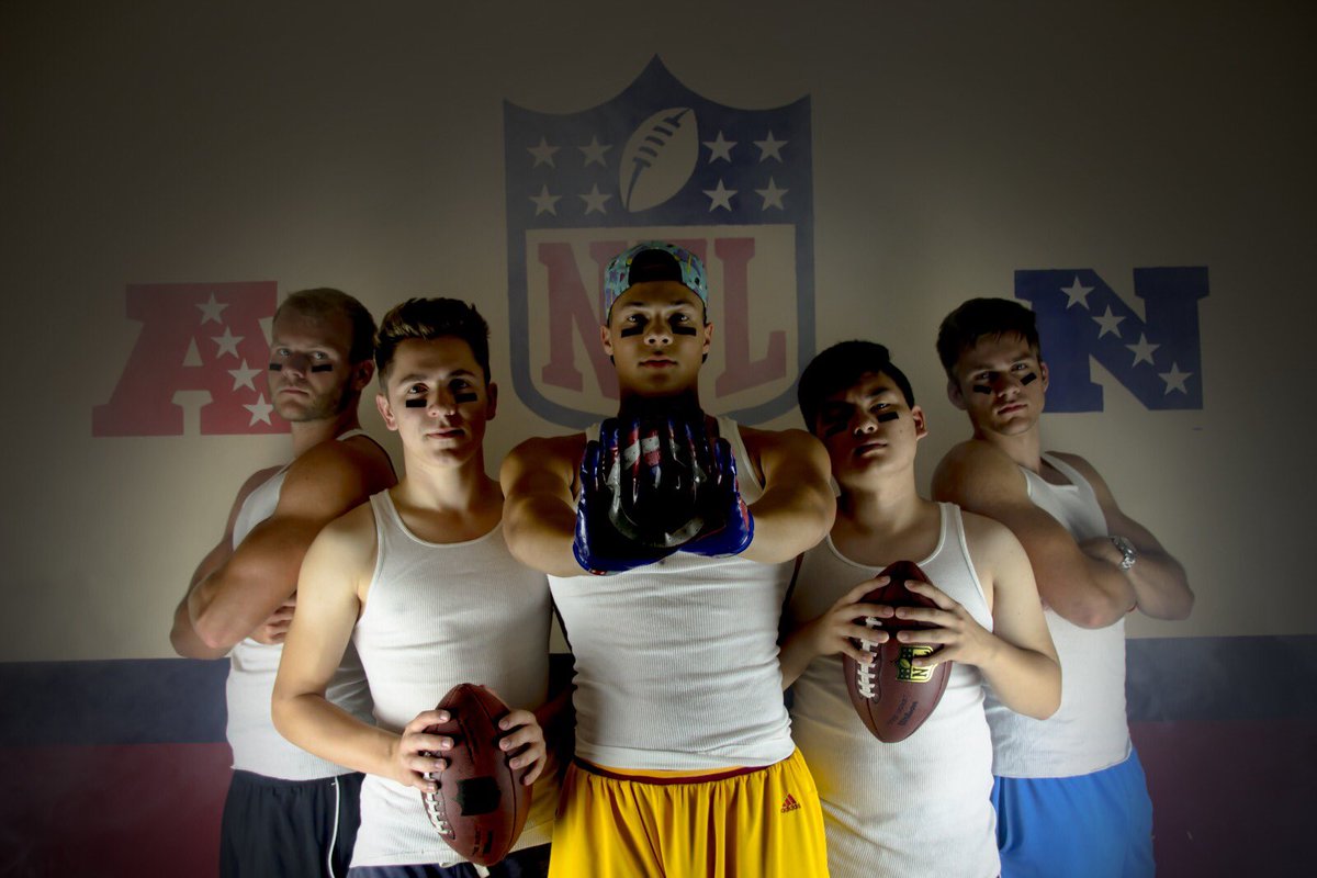 kennt ihr diese Wand und diese Jungs noch? Wenn das mal nicht #ranNFLsuechtig ist🏈 #ranNFL <a href="/ransport/">ran</a> <a href="/ProSiebenMAXX/">ProSieben MAXX</a> <a href="/Icke41/">Icke Dommisch</a>