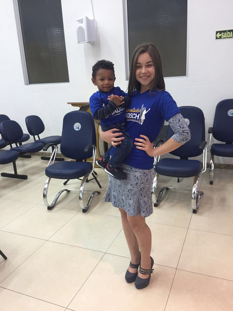 brunaoliveiraof's tweet photo. #somosumadsch #juventudescharlau #jorelmeuprincipe https://t.co/2caLnssqDK