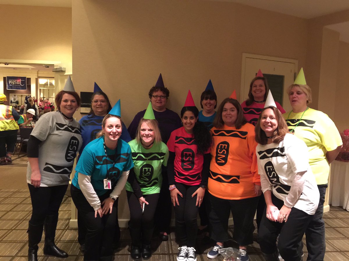 MrsYHinman's tweet photo. ESM United ~ the sharpest crayons in the box ~ at the NYSUT Leadership Conference #ESMUT #ESMTAA #ESMSRP https://t.co/LnR5ttOcF4
