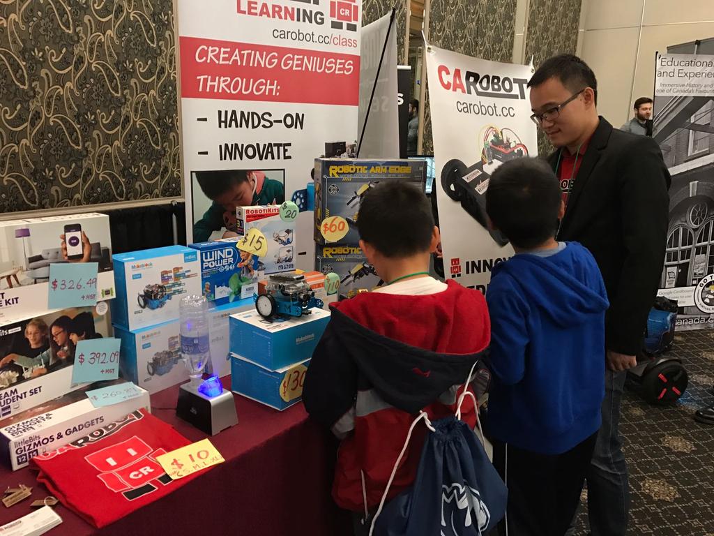 CanadaRobotix's tweet photo. last day at the #taves2016 show. still time to come visit us at our table @taveshow #tradeshow #maker #yorkregion https://t.co/PIC9NNYKtd