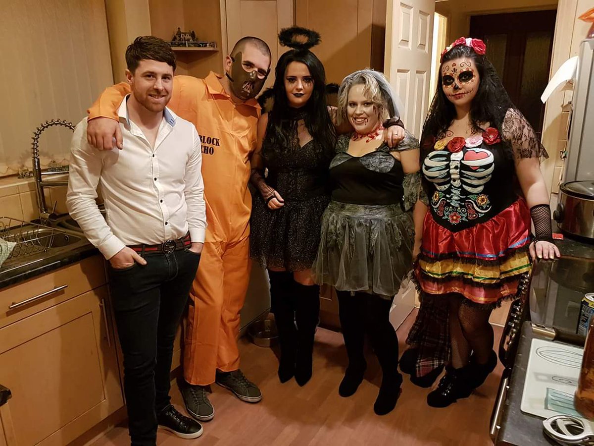 toni_roche's tweet photo. Leeds 🎃 https://t.co/BdXwmqcUq4