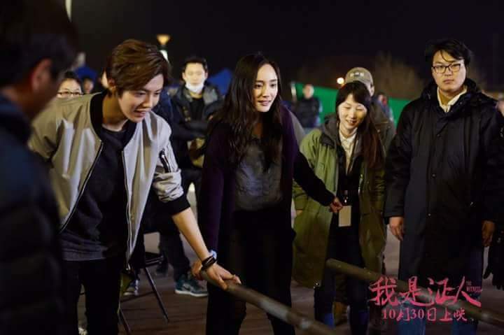 exo_the12wolves's tweet photo. 161030 The Witness weibo update with #LuHan #LuHanWitness It has been one year since we saw Lin Chong for the first time ❤️ https://t.co/3v9ubZEskL