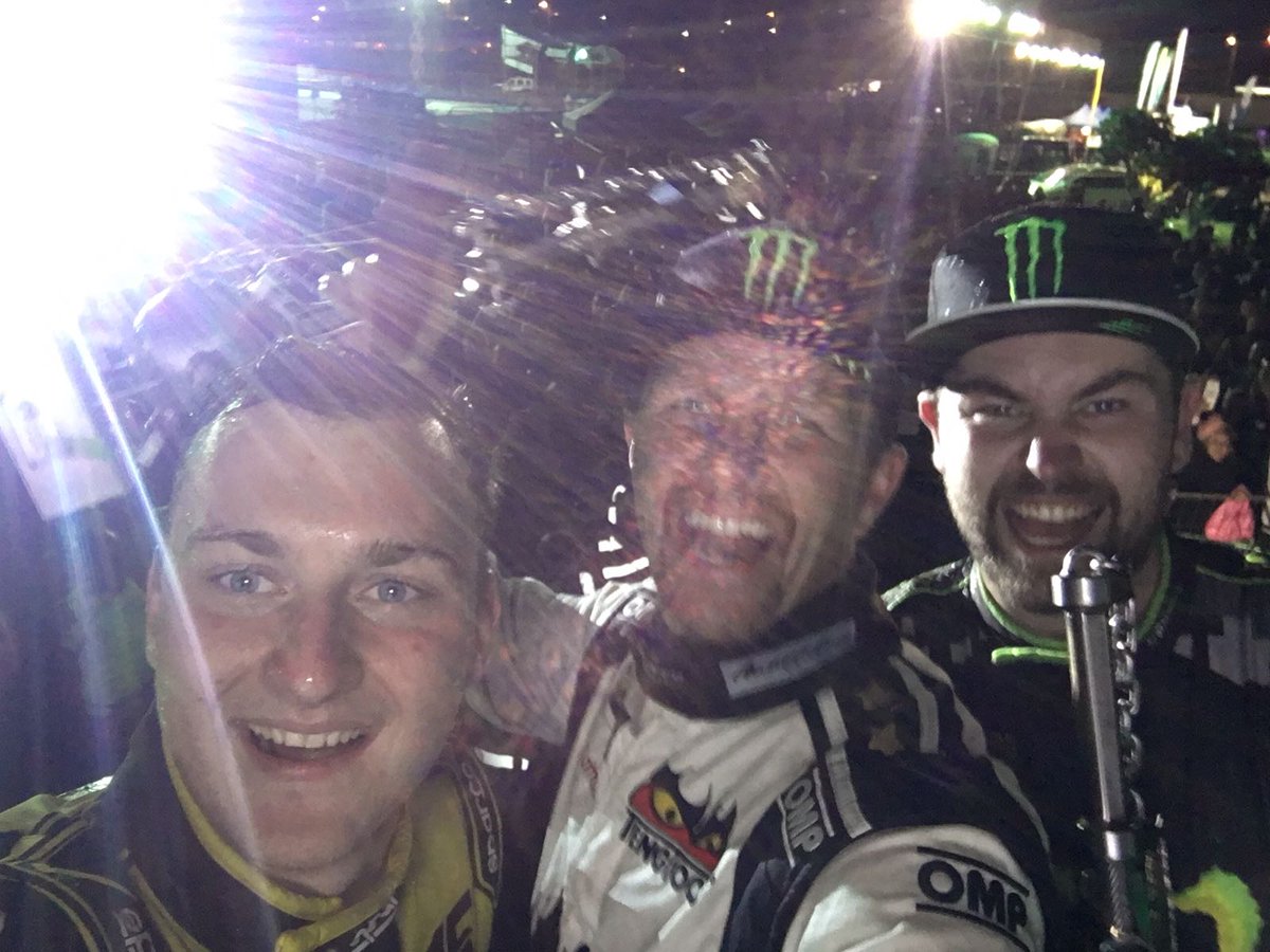 ReinisNitissRX's tweet photo. Reinis apsteidz @kblock43 un izcīna 3. vietu @GymkhanaGRID finālsacensībās. #PjedestālaPašiņš https://t.co/5YJHad5BTd
