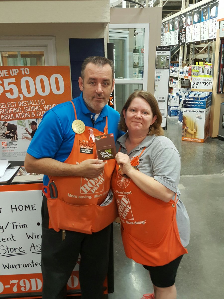1853_SASMDonald's tweet photo. Shalia, winner of free lunch of choice contest for getting the most leads last week!!!  Thank you Shalia!!! https://t.co/MX5XfcQ6hu