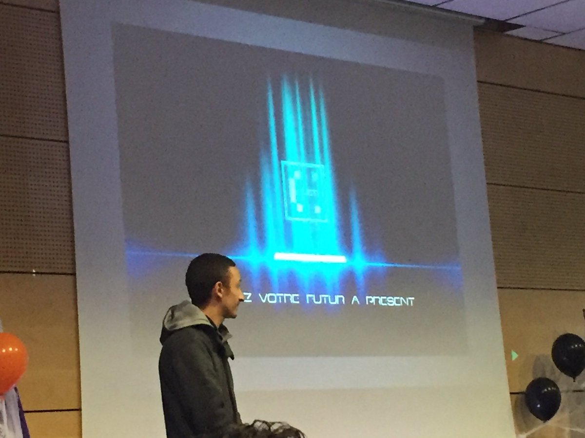 BertholleL's tweet photo. #swam Livety permet aux acteurs de l'immobilier d'utiliser la réalité augmentée pour offrir à leurs clients une expérience d'immersion https://t.co/k96Z4R6Arx