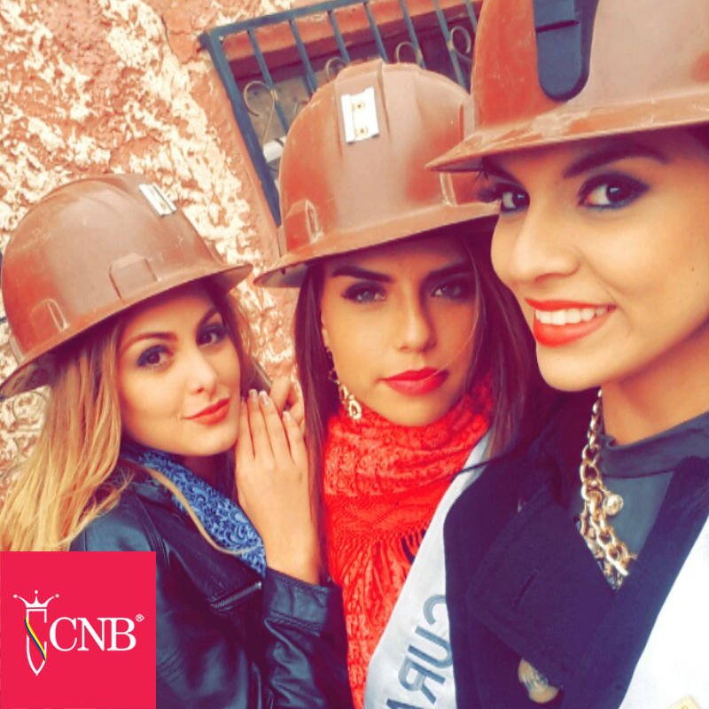ReinadoColombia's tweet photo. Y en el mundo resalta la belleza hispana. #RH2016 Mejor que nunca. ¡Vamos por esa corona! #MasQueBelleza #CNB https://t.co/oyYMRaxmNM