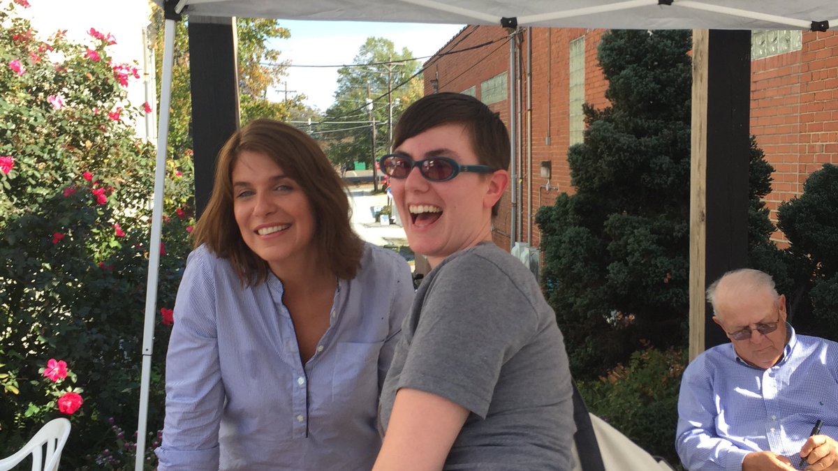 SynchroKEWS's tweet photo. That time I met @chefandthef https://t.co/7RwbBVwLvv