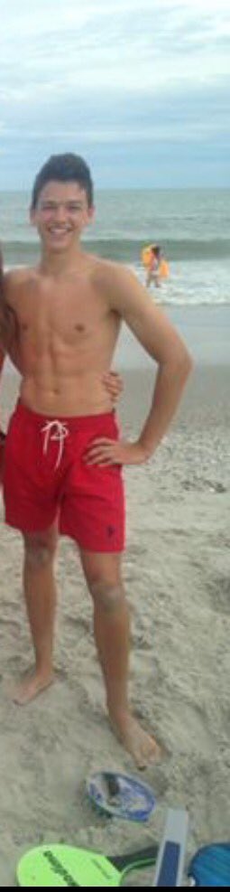 _matt_hughes_'s tweet photo. Happy Birthday Jack I love you โค๏ธ @jhagel_OG #storytime #redrobin #small #ugly #lightskinking https://t.co/G40Bxuxbd0