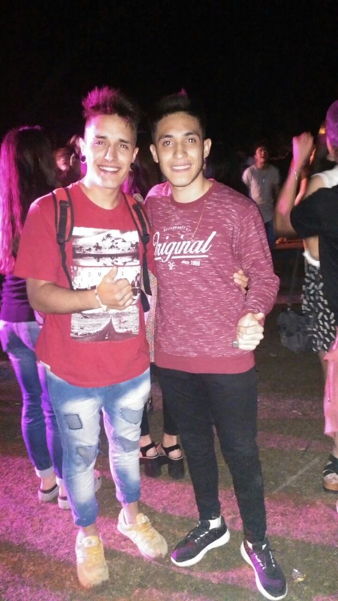 Leito_Puertas's tweet photo. Con un pana mío
#LosPartuceros👑
#LosParceleros💣 https://t.co/QLd9vYN412