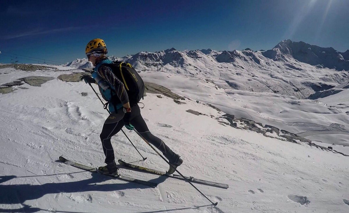 pererullan's tweet photo. Acumulando metros+ para la temporada de skimo! Con muchas ganas de invierno! @LaSportivaSpain https://t.co/b0E5KlZGrC