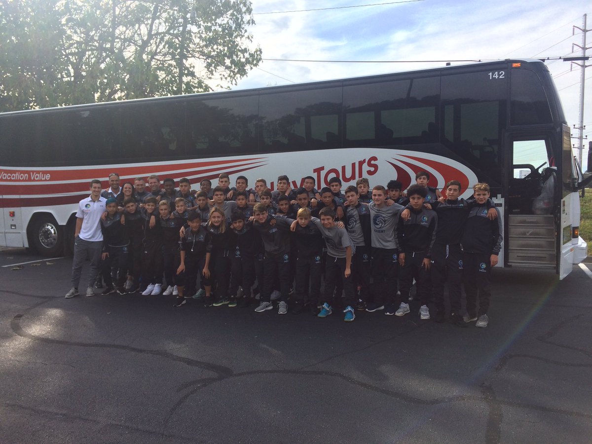 fitznycosmos's tweet photo. @NYCosmos Academy 13's and 14's - Fall Regional Showcase, North Carolina @cosmostdp @NYCSoccer1 https://t.co/j40YUrznIZ