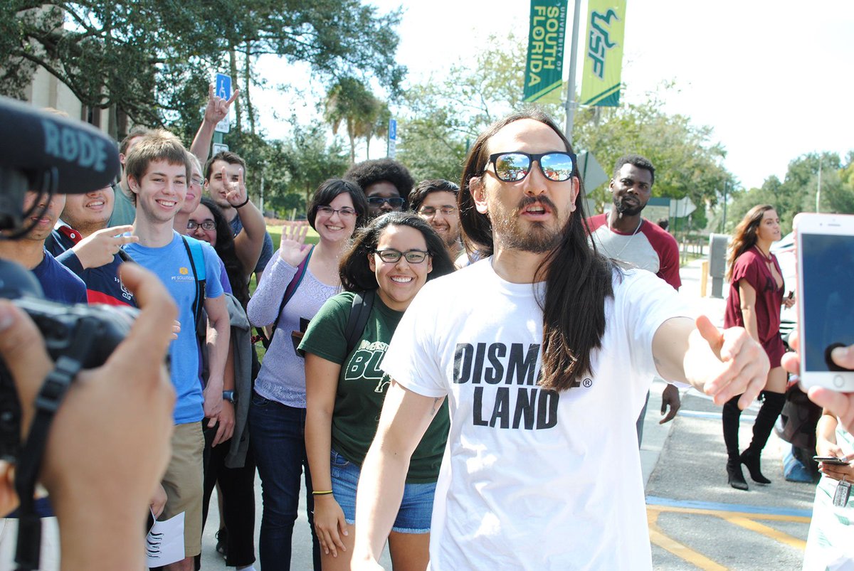 Don't wait! Take <a href="/steveaoki/">Steve Aoki</a>'s lead and make your plan to vote right now: hillaryclinton.com/makeaplan